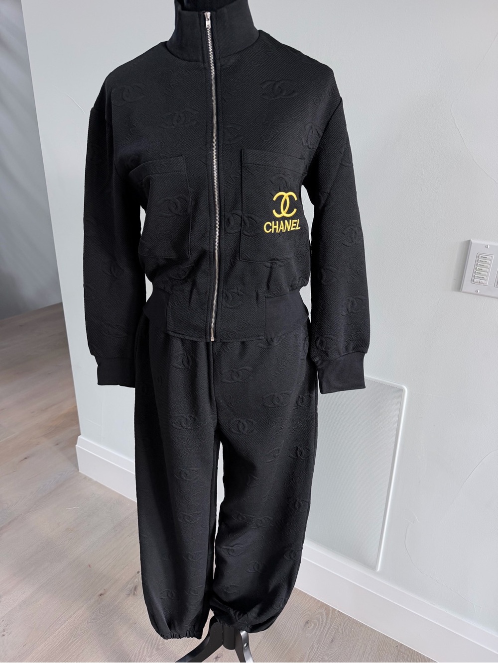 Black Zip-Up Track Suit Matching set with Sweatpants size S